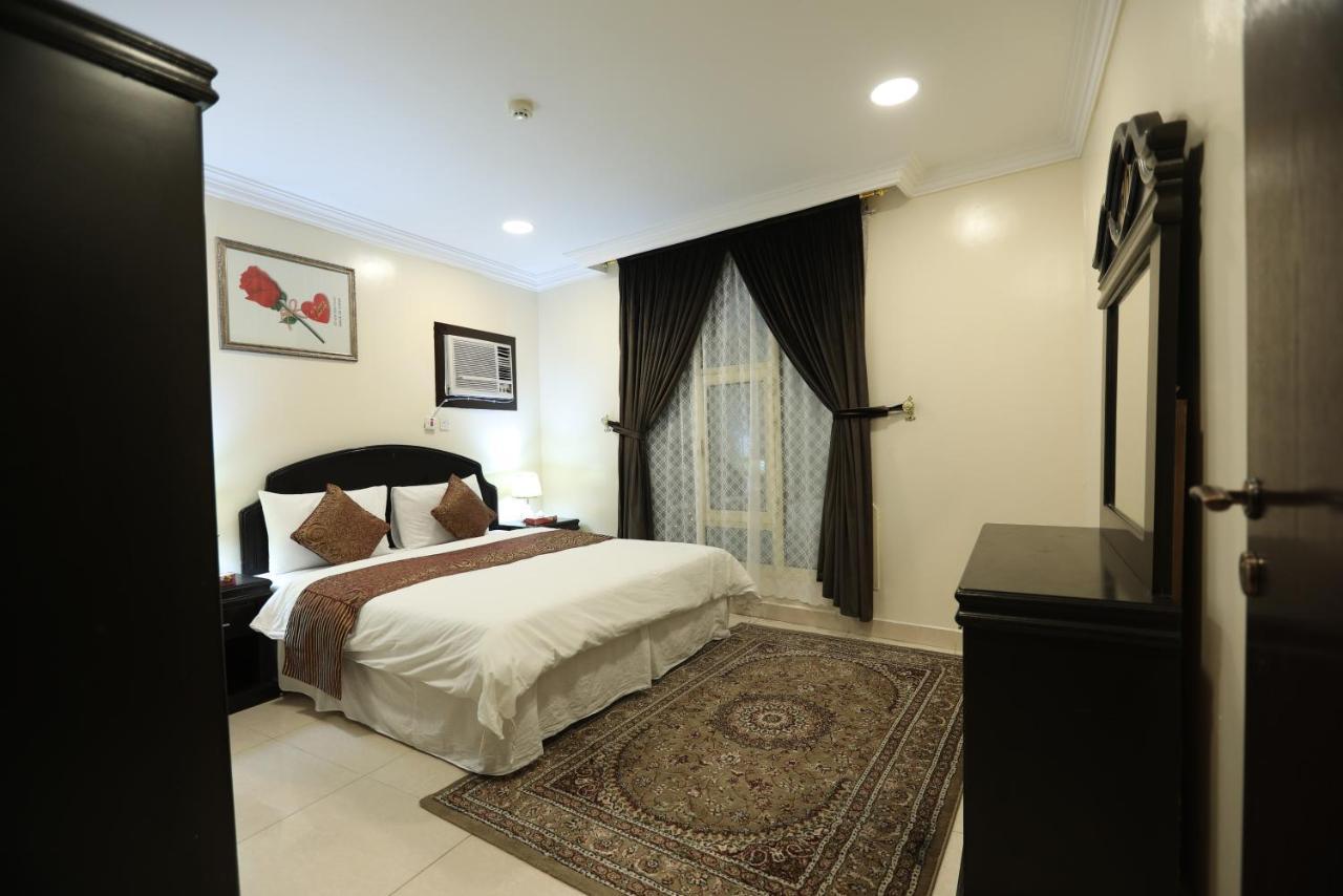 Al Eairy Apartment- Dammam 3 Al Mubarakiyah Esterno foto