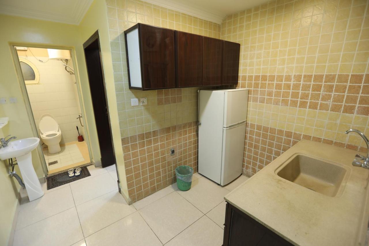 Al Eairy Apartment- Dammam 3 Al Mubarakiyah Esterno foto