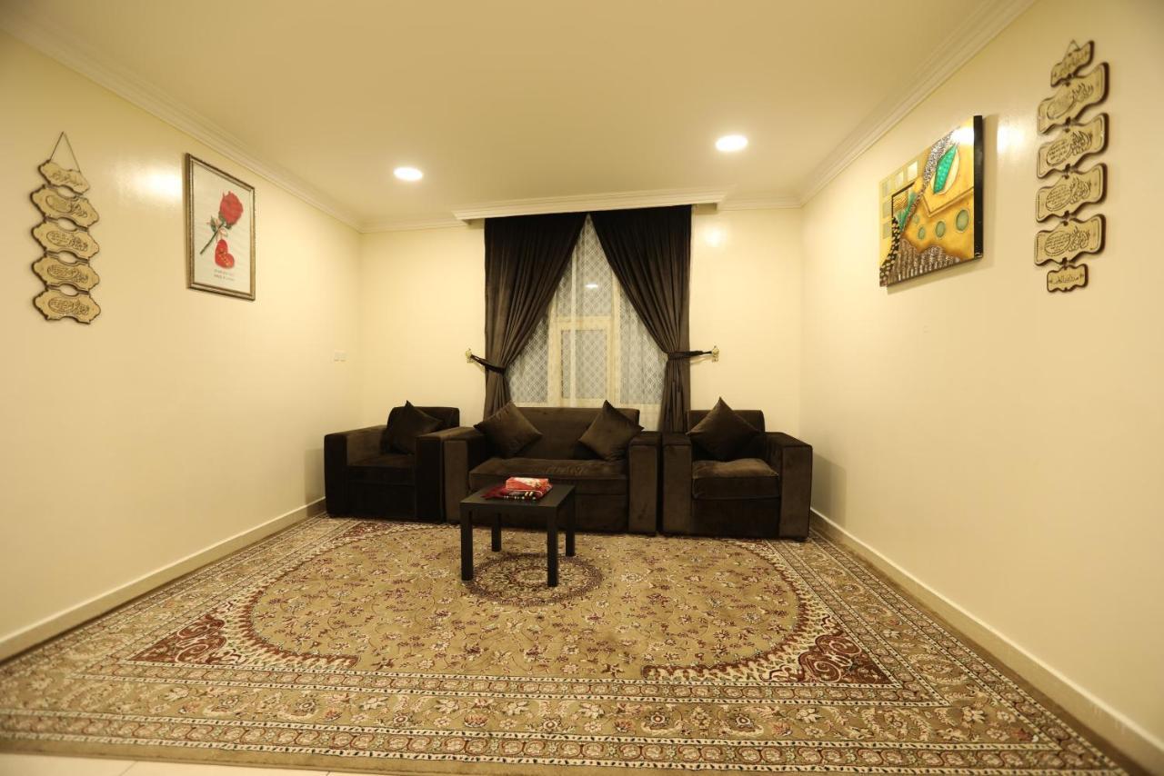 Al Eairy Apartment- Dammam 3 Al Mubarakiyah Esterno foto