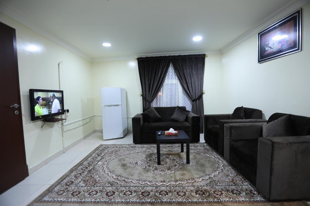 Al Eairy Apartment- Dammam 3 Al Mubarakiyah Esterno foto