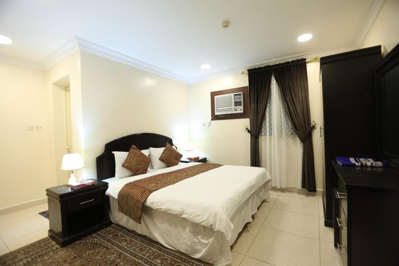 Al Eairy Apartment- Dammam 3 Al Mubarakiyah Esterno foto