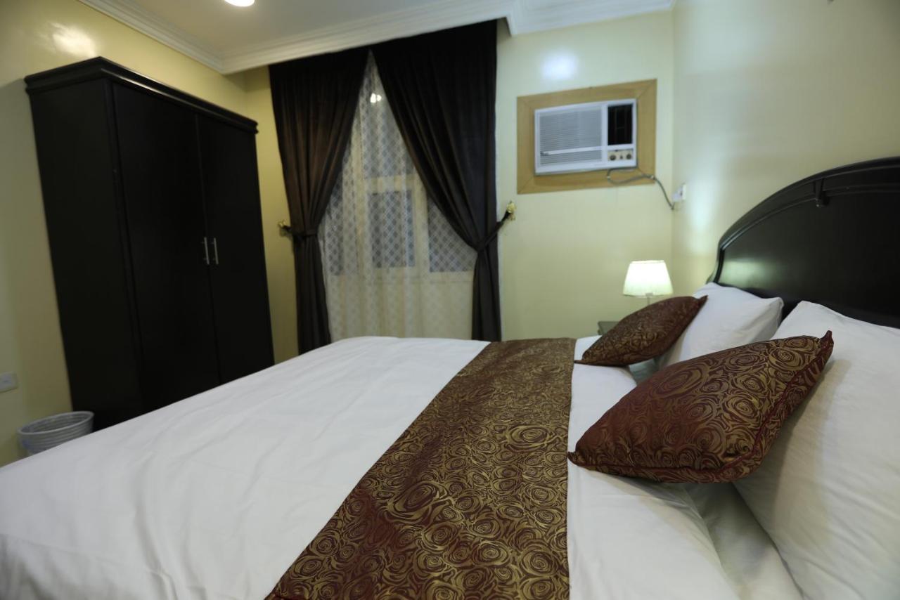Al Eairy Apartment- Dammam 3 Al Mubarakiyah Esterno foto
